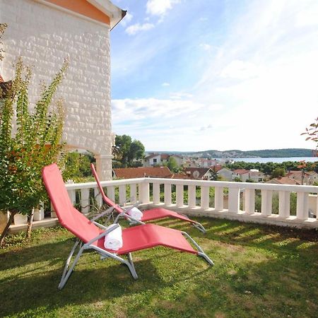 Seaview Luxury Apartment "Lucy" With Terrace & Vintage Summer Kitchen Trogir Extérieur photo